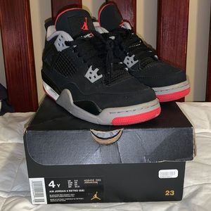 Air Jordan Bred 4s